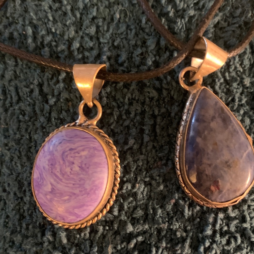 Elegant Purple Stone Pendant Necklace